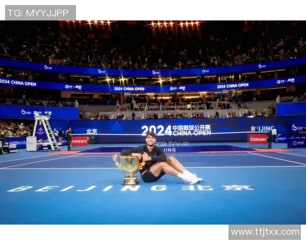 重庆网球队在钻石联赛积分榜上以62分稳居第一名展现强大实力